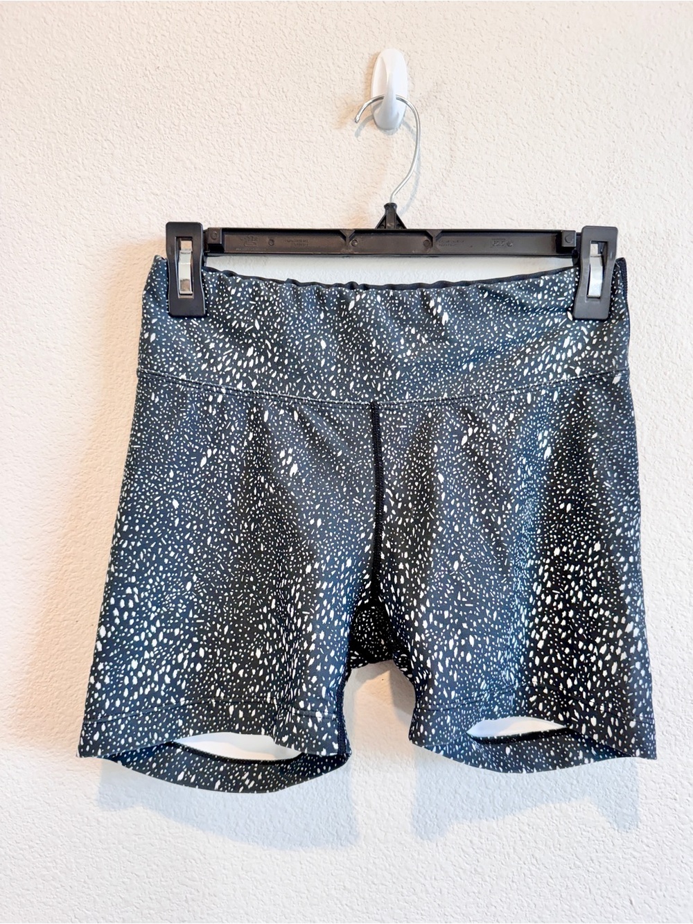 Oiselle Running Shorts Black Speckled Compression Biker Yoga Athleisure M J41